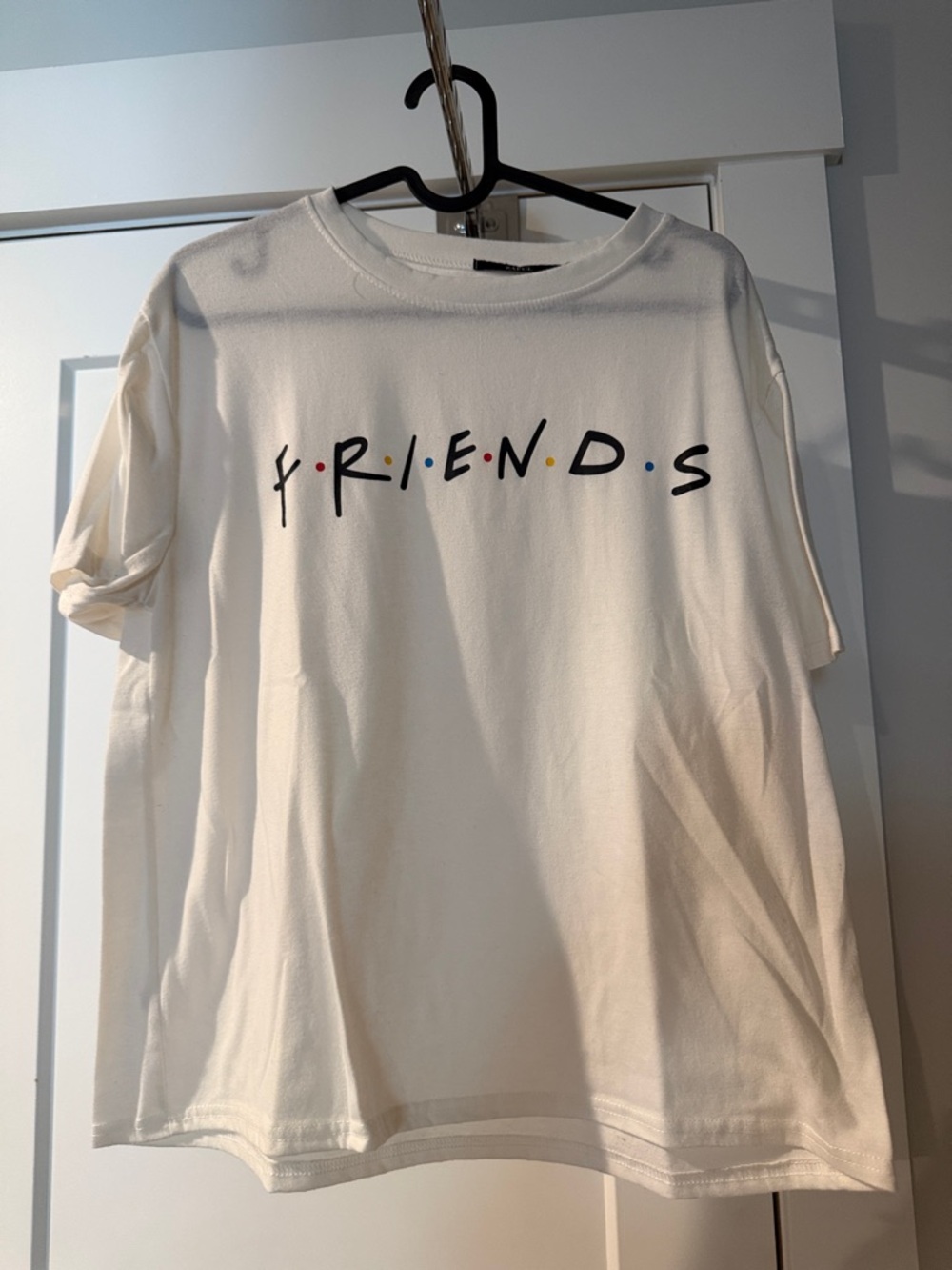 Zaful White 'FRIENDS' Graphic Short Sleeve Tee with Multicolor Dots